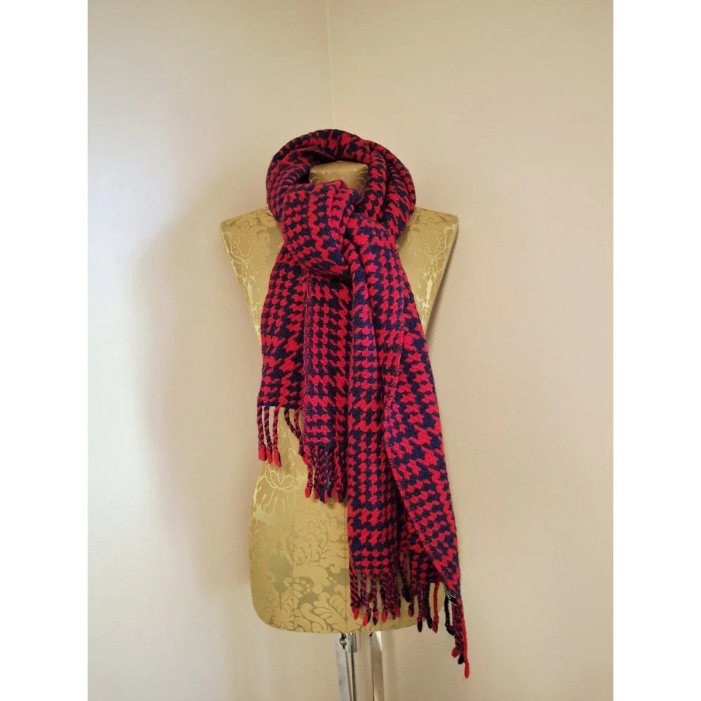 Lands End Wool Red Navy Houndstooth Scarf W/Fringe Unisex Fall Cottagecore